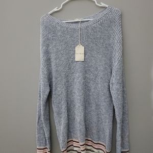 NWOT Hem & Thread Large Scoopneck Sweater Long Sleeves knit Gray‎